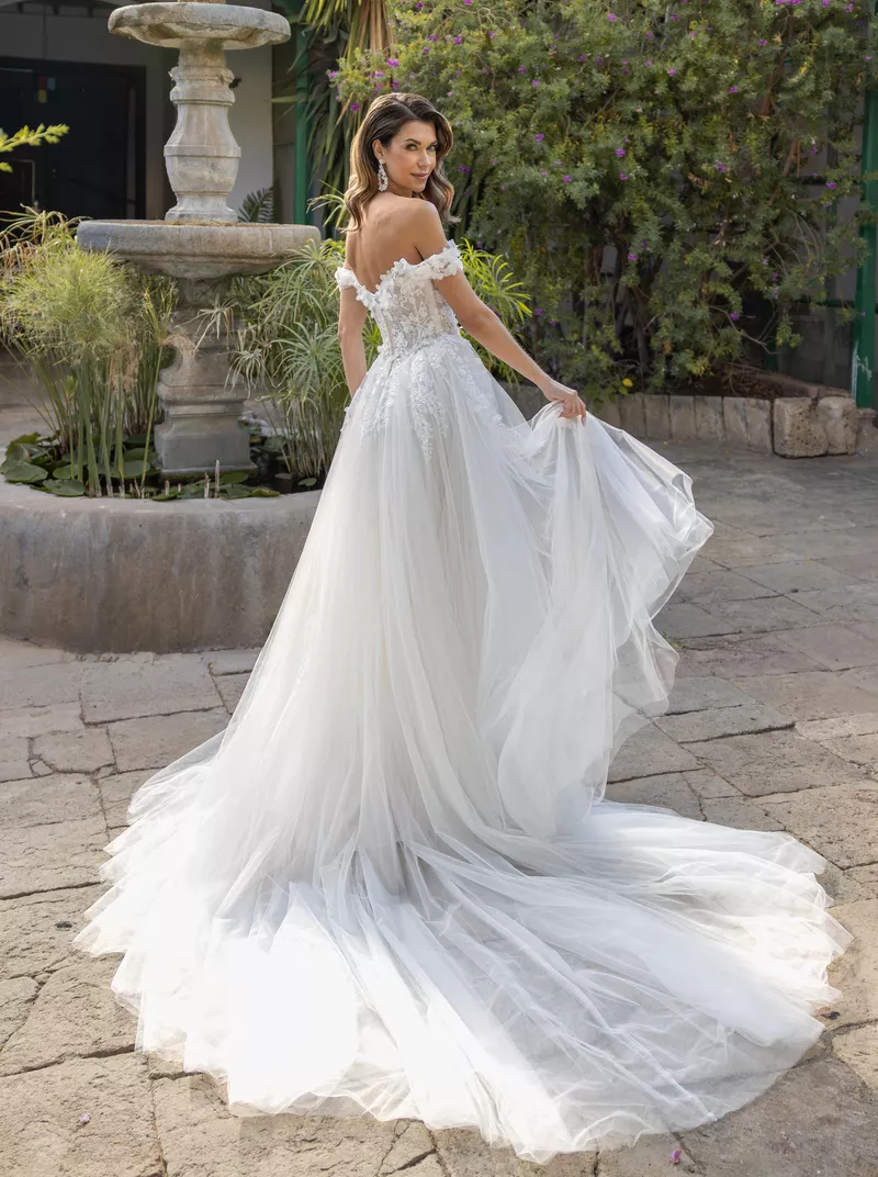 1-1-2027-Romance-8310_12A7939-Edit-Edit