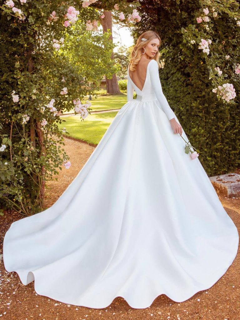 ellis111rgb-768x1023