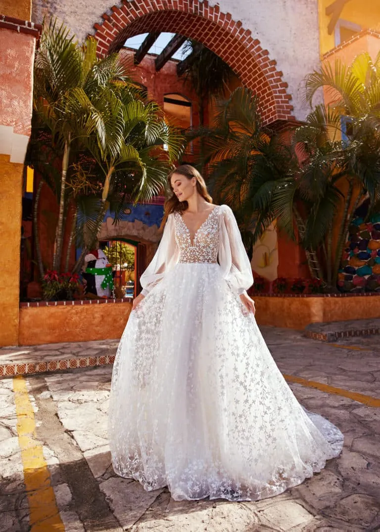 Libelle_Esperienza_Hiba_Afront_1_d2_2823-768x1076